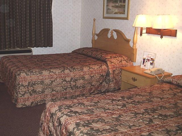 Scottish Inn & Suites Hobby Airport Хюстън Стая снимка